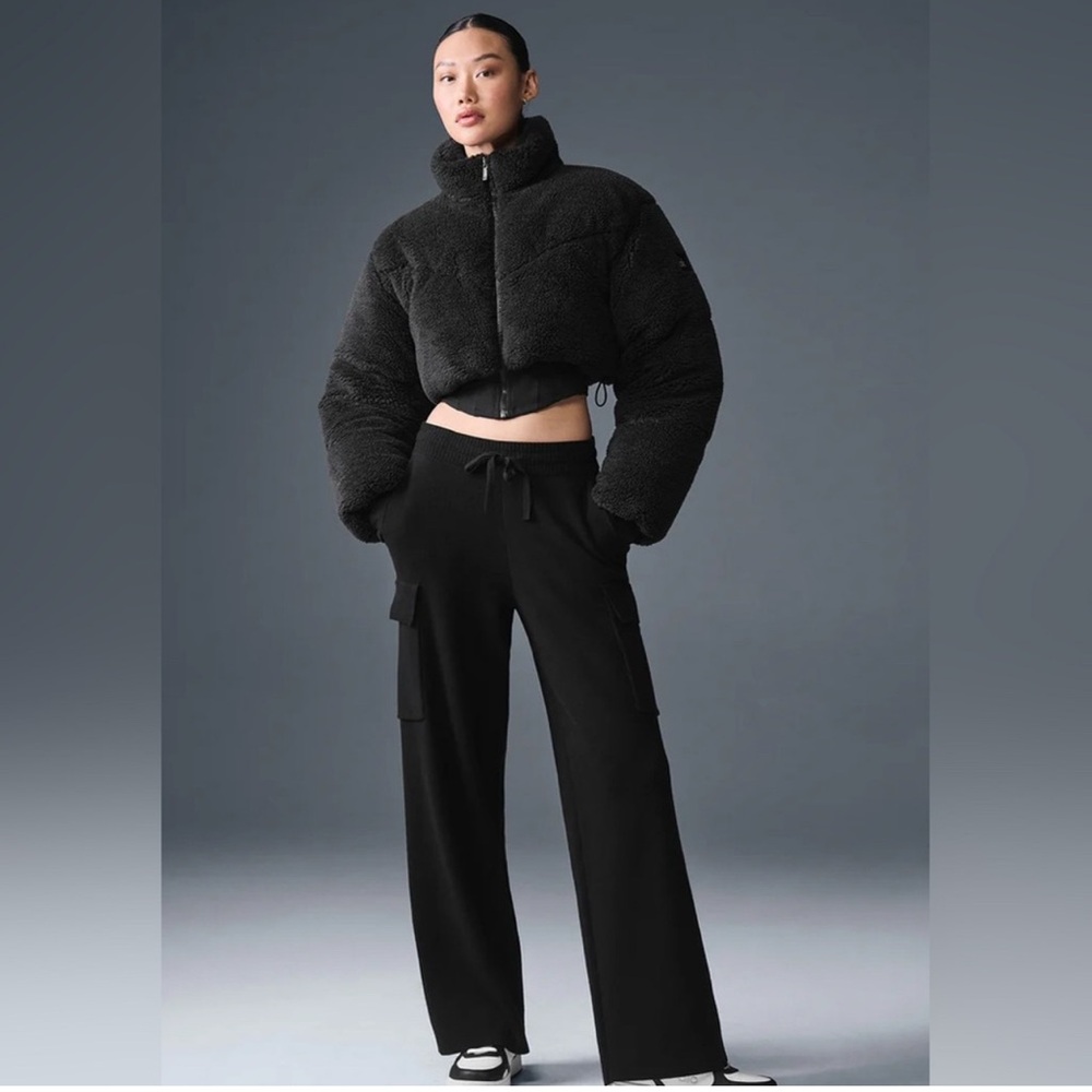 ALO Yoga Black Women's Puffer Jacket